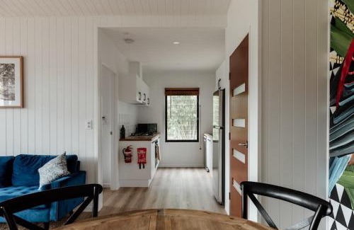 Rathdowney Casa | Tuckeroo Cottages - Cockatoo Cottage