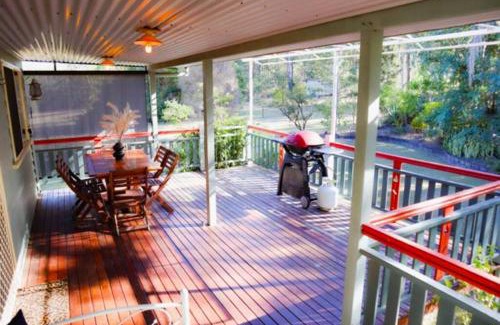Rathdowney Casa | Tuckeroo Cottages - Tuckeroo House