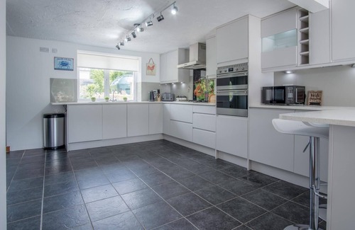 Narberth Casa | Tucking Mill - 3 Bedroom Holiday Home - Stepaside