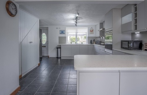 Narberth Casa | Tucking Mill - 3 Bedroom Holiday Home - Stepaside
