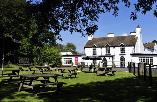 Jameston Hotel | Tudor Lodge Bed & Breakfast