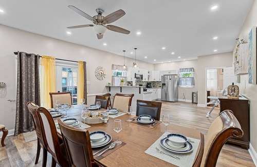 East Lansdowne Casa | Tudor Luxury- Comfy 4Bed Home, PHL, UPenn, Fast Wi-fi