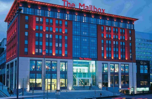 Birmingham City Centre Apartamento | Tudors eSuites Birmingham Apartments with Gated Parking