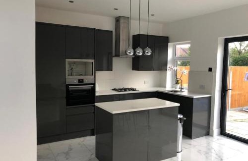 Valley Casa | Tufton Road