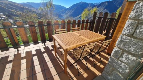 Cerler Apartamento | Tuhogarencerler parking y taquilla en pistas