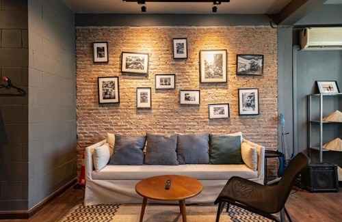 Bangkok Central Business District Apartamento | Tuk Tuk House 250m from MRT Sirikit