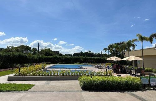 Binan City Casa | Tulip Garden Apricot Southwoods Binan 1BR with Pool & gym