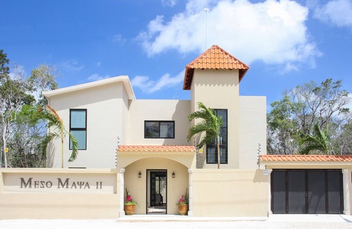 Tulum Casa | Balcones relajantes y piscina privada cerca de Holystika