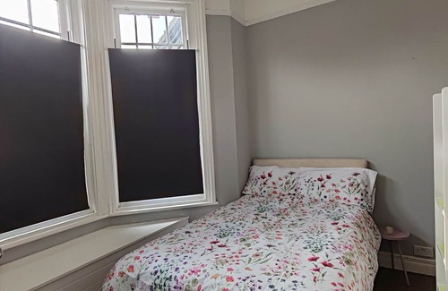 Royal Tunbridge Wells Apartamento | Tunbridge Wells Ground floor apartment with garden
