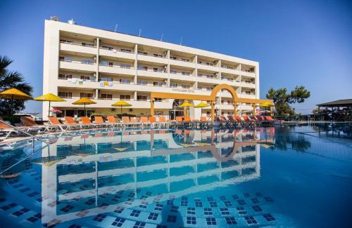 Kadnlar Denizi Mahallesi Apartamento | Tuntas Family Suites Kusadasi