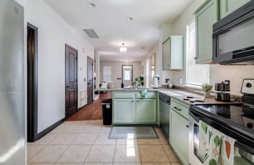 Pooler Casa | Tupelo Two Story - Near Savannah