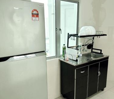 Bayan Lepas Apartamento | Tur16 SPlCE 10pax 4room Private House