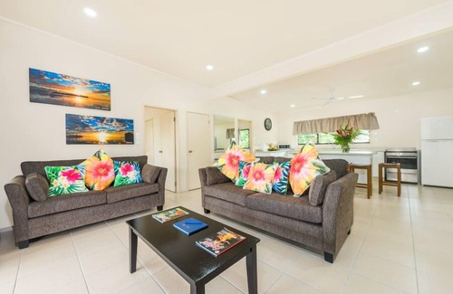 Ngatangiia Villa | TURANGI LAGOON VILLAS