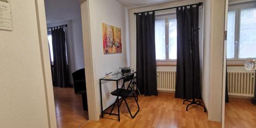 Wipkingen Apartamento | Turicum Apartment mit Balkon und Parkplatz
