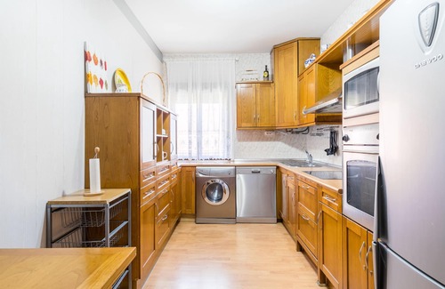 Toledo Apartamento | Apartamento amplio y coqueto. Capacidad máxima 7 personas| TURISToledo: RUBÍ