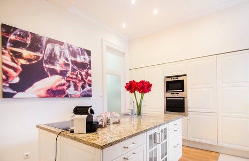 Belvaros - Lipotvaros Apartamento | Elegancia de principios de siglo con un toque moderno