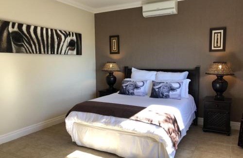 Pennington Casa | Turnberry House T16 - Selborne Golf Estate
