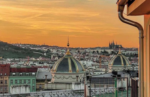 Prague 2 Apartamento | TurnKey | Angelo Roma Cozy Studio I