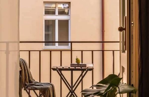 Nove Mesto Apartamento | TurnKey | Antonin Dvorak Apartment IX