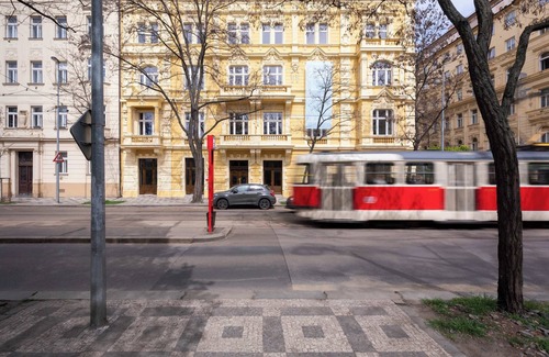 Vinohrady Apartamento | TurnKey | Vinohrady Modern Two-Bedroom Apartment