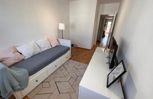 Novi Sad Apartamento | Turquoise Apartment (Private Garage)