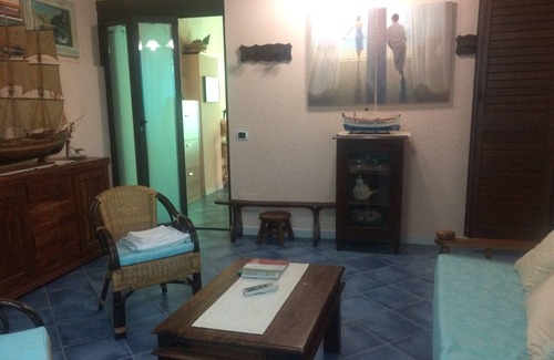 Trinita d'Agultu Villa | villa turquesa en el mar
