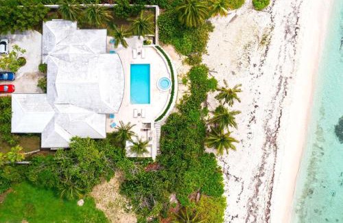 Savannah Casa | Turtle Beach by Grand Cayman Villas & Condos