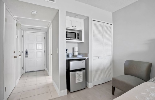 Fernandina Beach Condominio | Turtle Dunes Ocean Front Studio Condo on Amelia Island Plantation