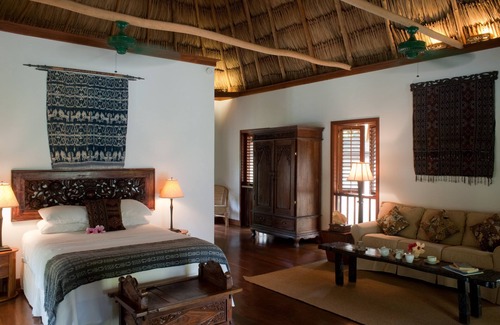 Placencia Hotel | Turtle Inn by Francis Ford Coppola