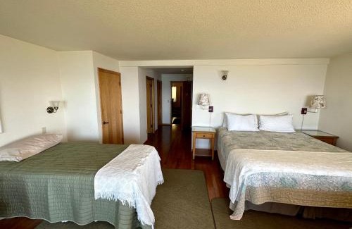 Trinidad Cama Y Desayuno | Turtle Rocks Oceanfront Inn