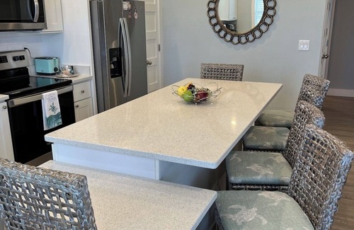 Corolla Light Condominio | Turtle’s Nest – Modern Coastal Retreat in Beacon Quarters, Corolla; Pet Friendly