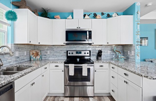 Rockport Casa | Turtle's Nest | Pet Friendly + Blocks to the Water