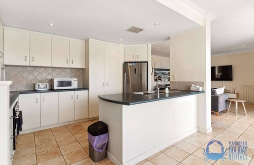 Wannanup Casa | Tuscan Escape in Wannanup