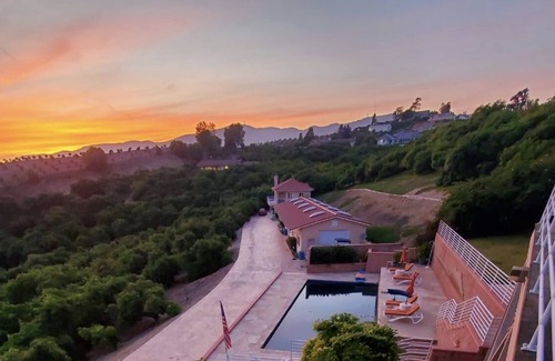 Somis Casa | Tuscan Villa Guest House