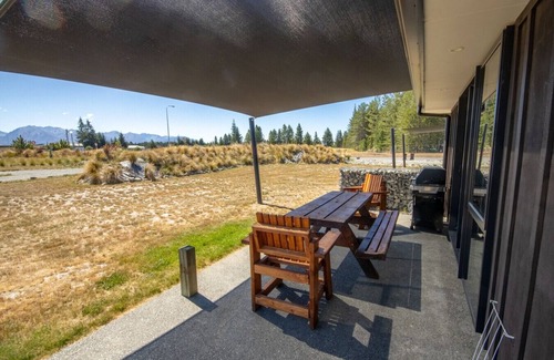 Twizel Casa | Tussock Treasure 1 - FREE WIFI