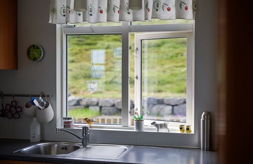 Vesturbyggð Cabaña | Una casa de campo amplio de calidad con vistas, cerca del puerto de ferry Brjánslækur