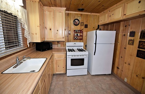 Twain Harte Cabina | Alquiler de vacaciones en Twain Harte - Miembro del lago, WIFI gratuito, TV de alta definición, Paseo a la ciudad / lago