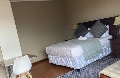 Umtata Cama Y Desayuno | Twenty 4 Hour Rest Bed & Breakfast 3