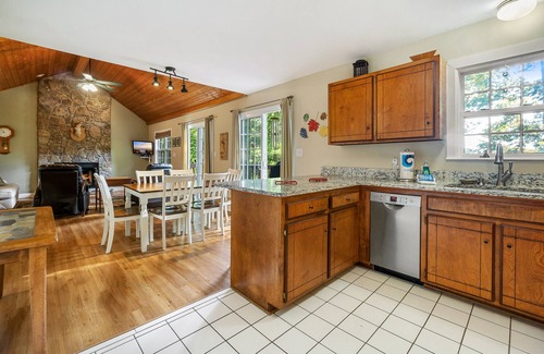 Smithville Chalet De Esquí | Esta casa del lago es su casa de vacaciones lejos de casa.