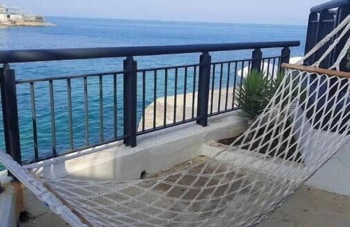 Tabarja Condominio | Twin bed studio- amazing view, 24h electricity
