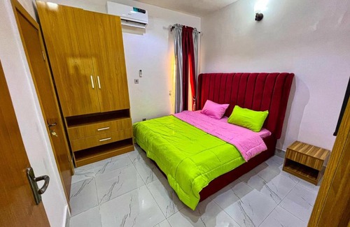 Ofin Apartamento | Twin Duplex Fully Furnished 4 Bedroom Duplex
