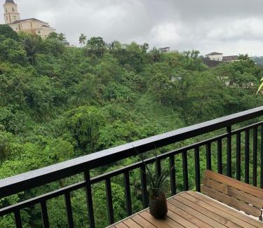 Laurel Apartamento | Twin Lakes Belvedere Tagaytay with Taal mountain and valley views