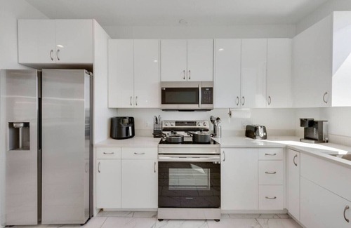 Downtown Dallas Apartamento | Twin Metroview Apartments I King Bed I FreeParking