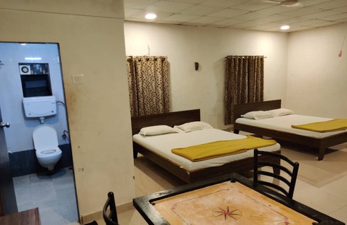 Pegalwadi Tryambak Complejo | Twin Mountain Resort