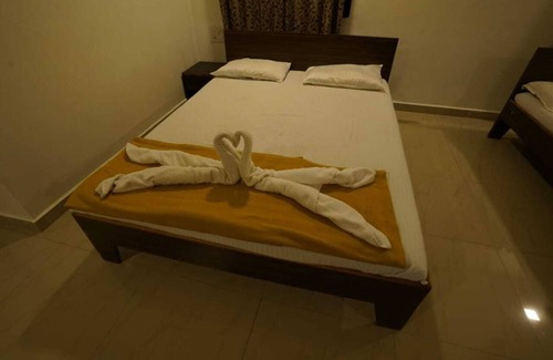 Pegalwadi Tryambak Complejo | Twin Mountain Resort