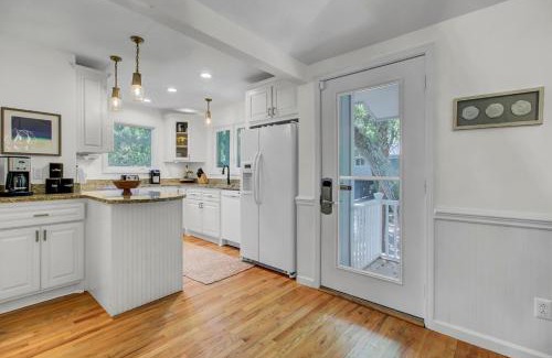 Twin Oaks Casa | Twin Oaks 22 by Wild Dunes, with Amenities