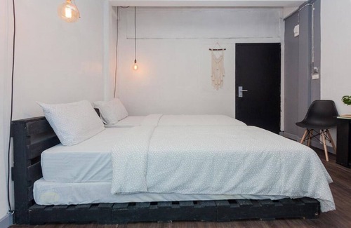 Wat Ratchabophit Casa | Habitación doble 1. 4 km del Gran Palacio