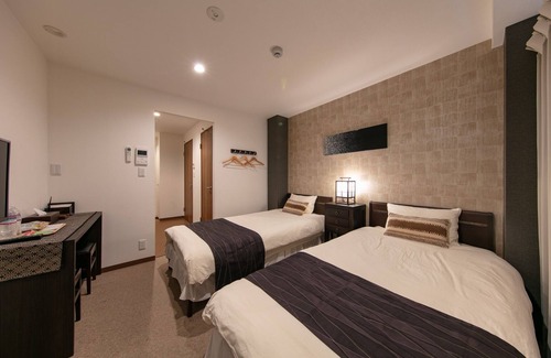 Minami Hotel | Twin Room / Osaka Ōsaka