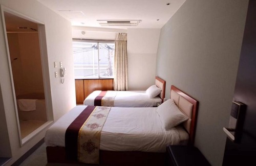 Kita Hotel | Twin room smoking / Kita-ku Tokyo