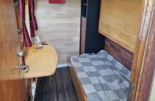 Sodertalje Alquiler De Eote | Twin Room with Lake View Yacht